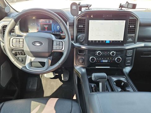 Used 2025 Ford F150 Lariat AWD/4WD image 14