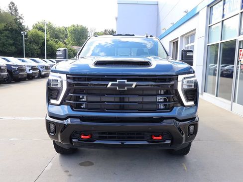 New 2026 Chevrolet Silverado 3500 LT w/ Trail Boss Package AWD/4WD image 5