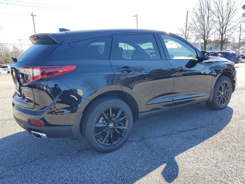 New 2026 Acura RDX SH-AWD image 5