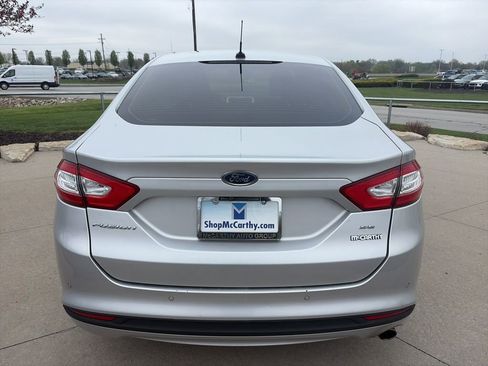 Used 2016 Ford Fusion SE image 12
