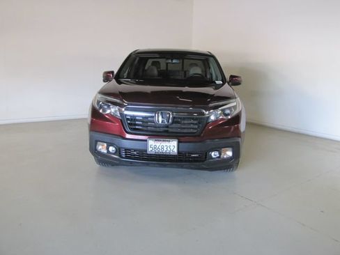 Used 2019 Honda Ridgeline RTL-T image 2