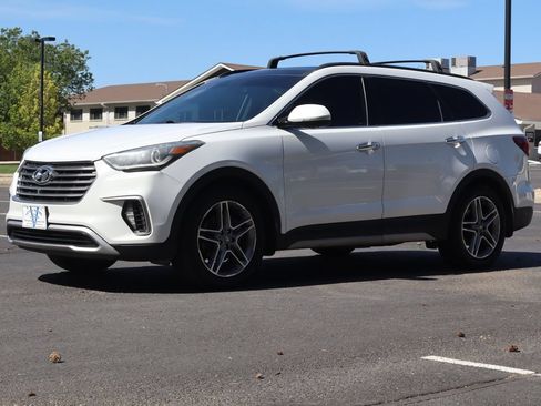 Used 2017 Hyundai Santa Fe Limited AWD/4WD image 11