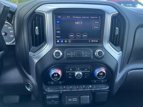 Used 2021 GMC Sierra 1500 Elevation image 21