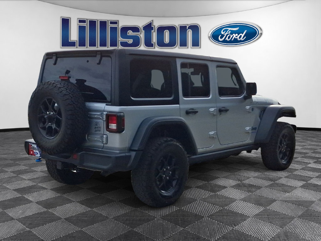 Used 2024 Jeep Wrangler Unlimited AWD/4WD image 4