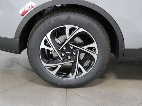 New 2026 Lincoln Nautilus Premier AWD/4WD image 13