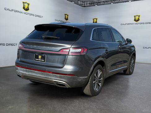 Used 2022 Lincoln Nautilus AWD w/ Premium Package image 5