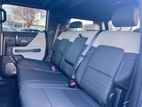 New 2026 GMC Hummer EV SUV image 23