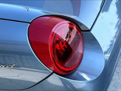 Used 2005 Ford Thunderbird 50th Anniversary image 20