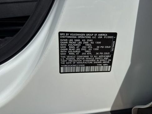 Used 2022 Volkswagen Atlas Cross Sport SEL image 23