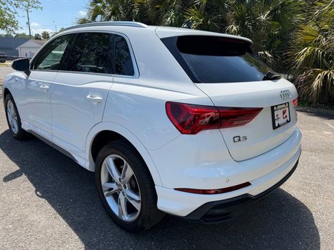 Used 2020 Audi Q3 2.0T Premium w/ Convenience Package image 8