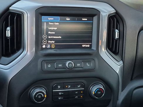 Used 2023 Chevrolet Silverado 2500 Custom w/ Custom Convenience Package RWD image 18