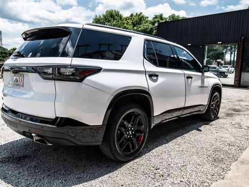 Used 2019 Chevrolet Traverse Premier w/ Redline Edition FWD image 12