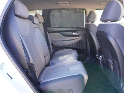 Used 2021 Hyundai Santa Fe SEL w/ Convenience Package image 9