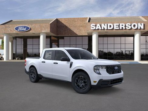 New 2025 Ford Maverick XLT image 7