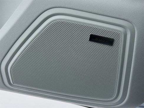 New 2026 Porsche Macan Turbo image 12