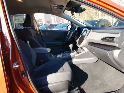 Certified 2025 Subaru Crosstrek 2.0i Premium image 34