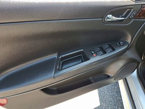 Used 2014 Chevrolet Impala Limited LS FWD image 13