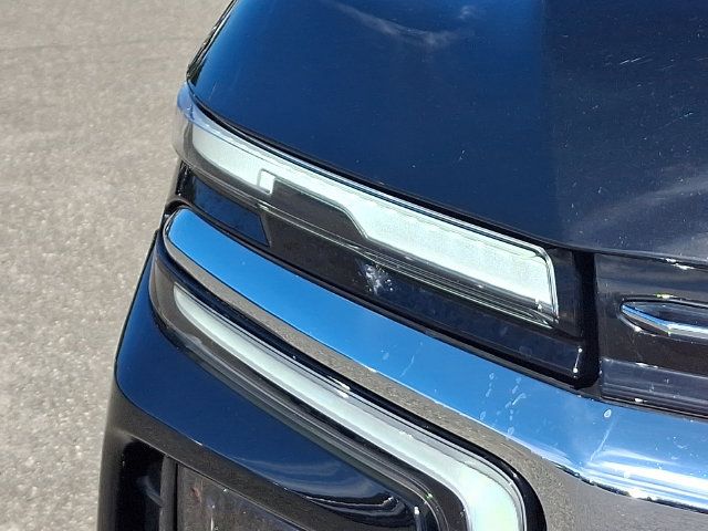 Used 2025 Chevrolet Tahoe Premier AWD/4WD image 29