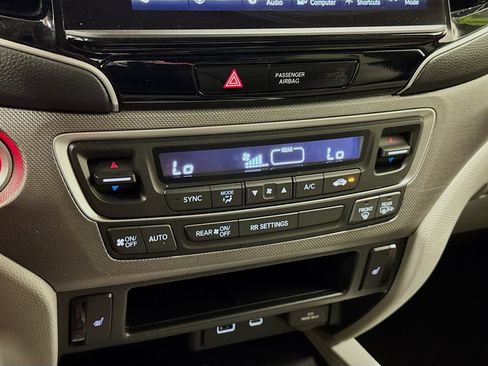 Used 2024 Honda Ridgeline RTL image 15