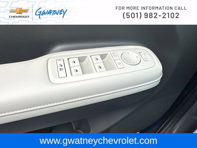 Used 2025 Hyundai Santa Fe SEL FWD image 20