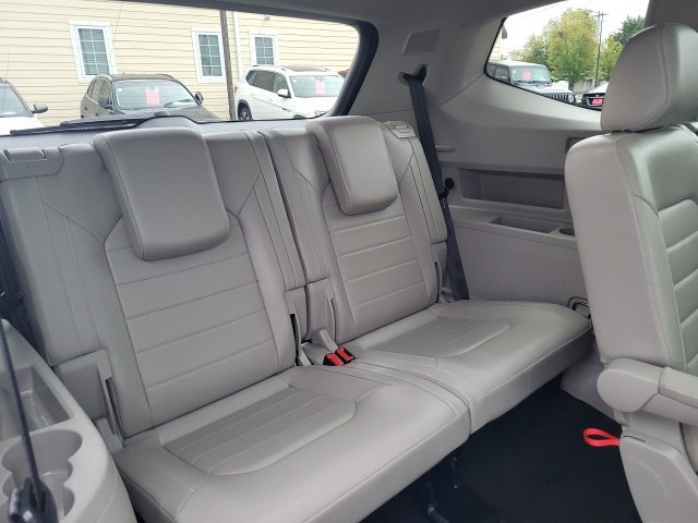 Used 2022 Volkswagen Atlas SEL Premium AWD/4WD image 19