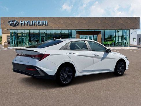 New 2026 Hyundai Elantra Sport FWD image 8