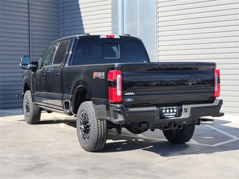 New 2026 Ford F250 Platinum w/ FX4 Off-Road Package image 3