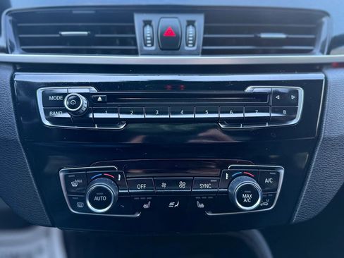 Used 2018 BMW X1 xDrive28i w/ Convenience Package AWD/4WD image 19