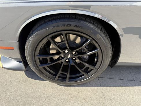 Used 2023 Dodge Challenger R/T Scat Pack w/ T/A Package image 32