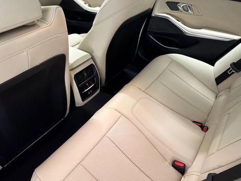 New 2026 BMW 330i Sedan w/ Premium Package image 21