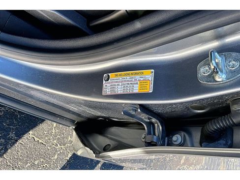 Used 2019 GMC Terrain SLE w/ Driver Convenience Package image 33