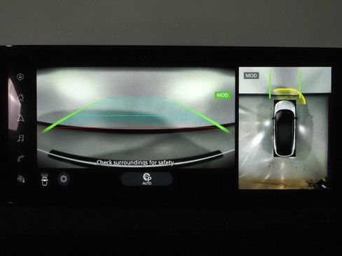 Used 2024 Nissan Ariya Platinum+ image 40