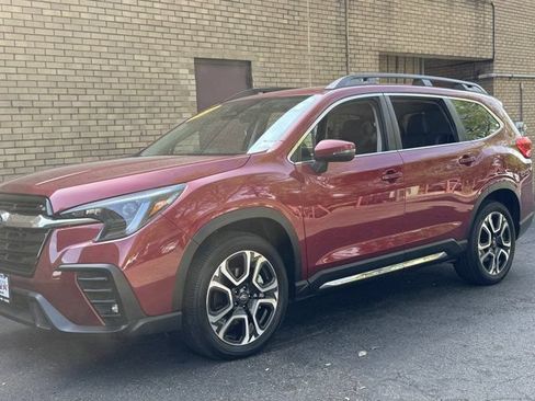 Used 2023 Subaru Ascent Limited AWD/4WD image 34