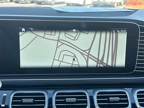 Certified 2024 Mercedes-Benz GLS 450 4MATIC image 31