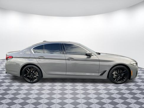 Used 2021 BMW 530i xDrive w/ Premium Package AWD/4WD image 2