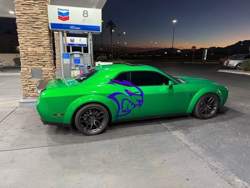 Used 2019 Dodge Challenger SRT Hellcat Redeye image 7