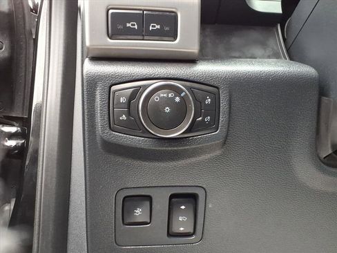 Used 2022 Ford F350 Platinum w/ Tremor Off-Road Package image 14