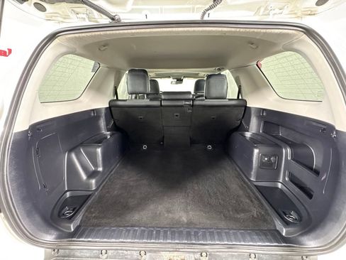 Used 2021 Toyota 4Runner SR5 Premium w/ Moonroof Package AWD/4WD image 43