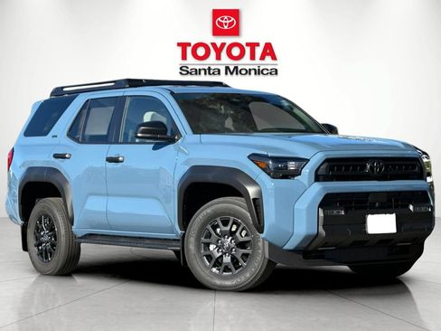 New 2026 Toyota 4Runner SR5 AWD/4WD image 1