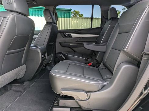 New 2025 Buick Enclave Preferred image 14