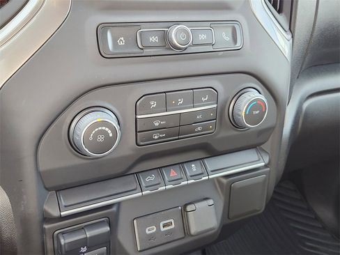 Used 2023 Chevrolet Silverado 2500 Custom w/ Custom Convenience Package image 18