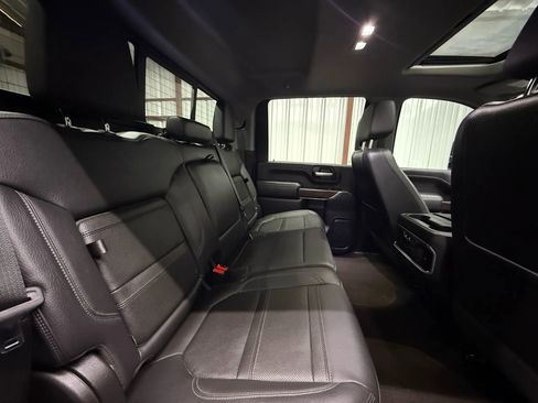 Used 2020 GMC Sierra 3500 Denali w/ Denali Ultimate Package image 17