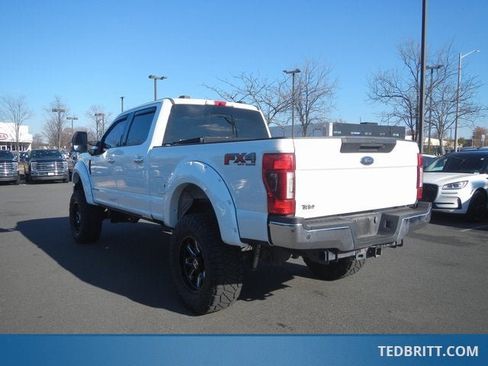 Used 2020 Ford F250 Lariat w/ Lariat Ultimate Package image 5