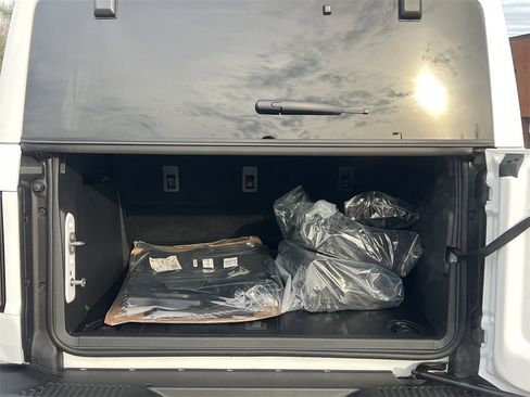 New 2025 Ford Bronco Badlands image 21