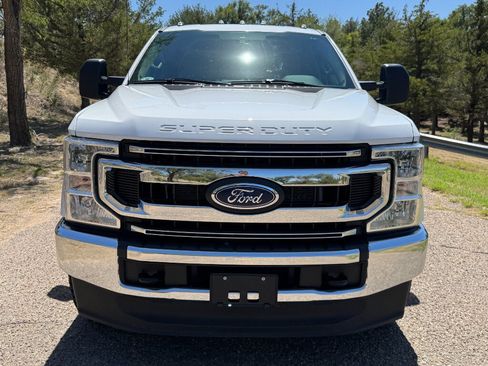 Used 2021 Ford F250 XL w/ STX Appearance Package AWD/4WD image 2