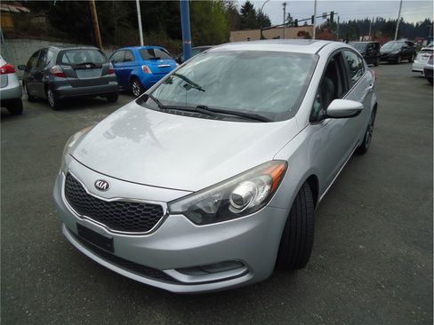 Used 2016 Kia Forte EX w/ EX Premium Package image 1