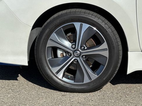 Used 2019 Nissan Leaf SV Plus w/ SV All Weather Package FWD image 37