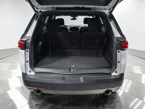 Used 2022 Chevrolet Traverse LT w/ LPO, Floor Liner Package image 7