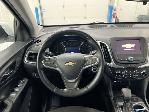 Used 2023 Chevrolet Equinox LT FWD image 11