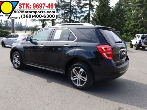 Used 2017 Chevrolet Equinox Premier w/ Enhanced Convenience Package AWD/4WD image 7